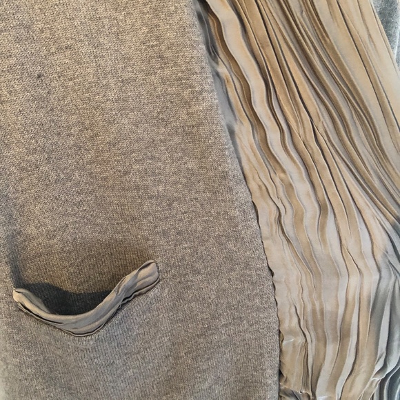 SOLD! Luisa Cerano wool / silk long sleeve cardigan size M-L - Picture 7 of 11